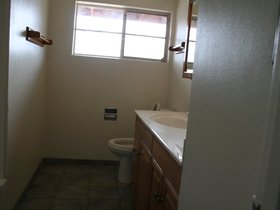 GuestBath-313.jpg