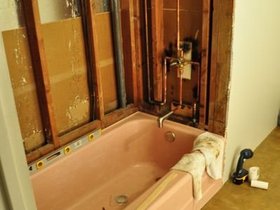 GuestBath_2591.jpg