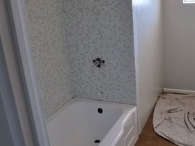 GuestBath_2763.jpg