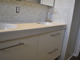 GuestBath_2874.jpg